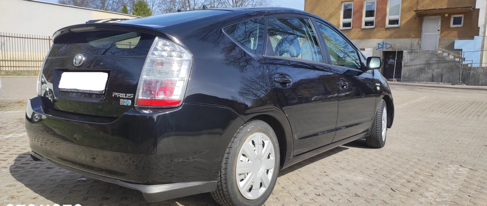 Toyota Prius cena 24900 przebieg: 260000, rok produkcji 2007 z Białystok małe 254